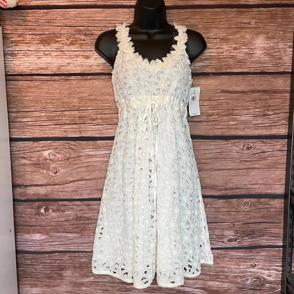 Nicole Miller XS Dress Floral Cotton White Cream Summer Bride Soft Wedding